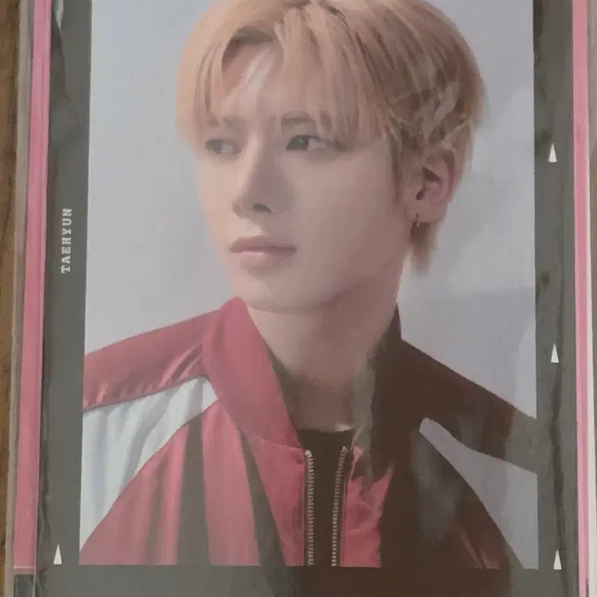 [BUNJANG] TXT Taehyun VR POB Photocard Frame / 투바투 태현 브이알 특전 포토프레임 양도