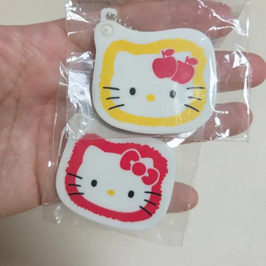 [BUNJANG] Hello Kitty Slide Mirror Keychain Set (2002) / 고전키티 슬라이드 거울 키링 세트