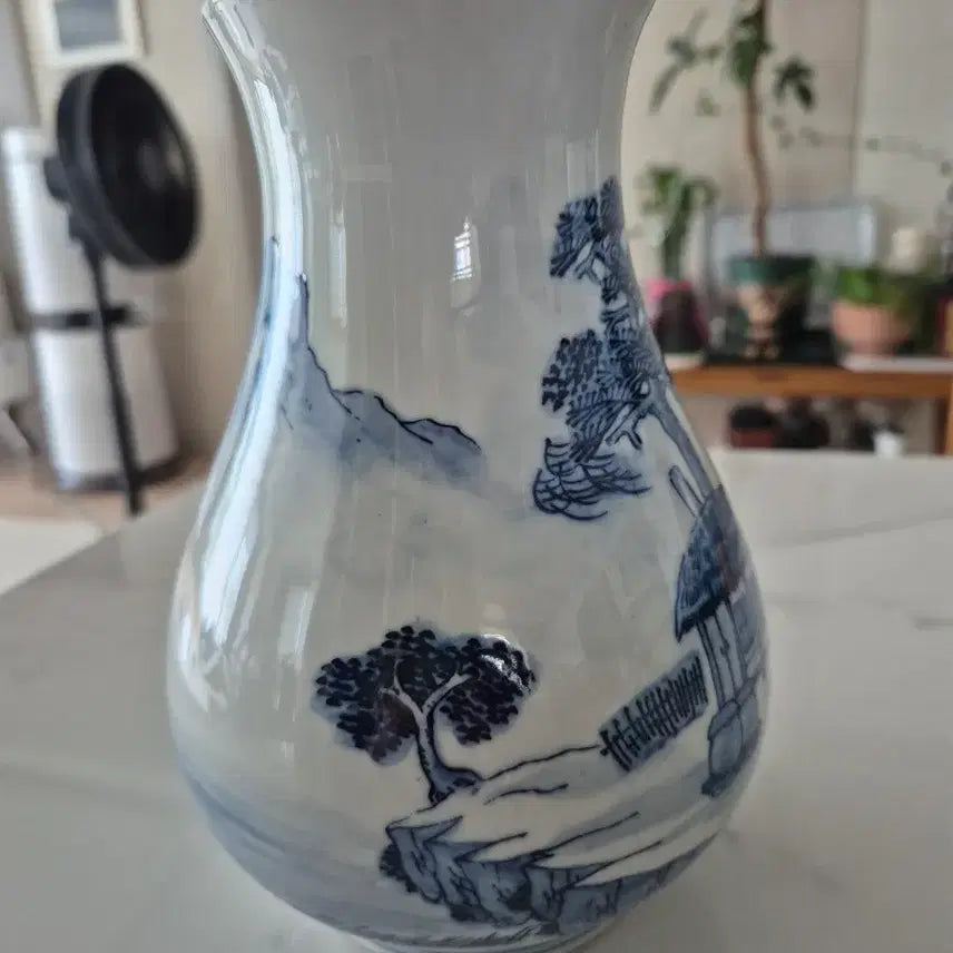 [BUNJANG] Korean Celadon Vase with Landscape Painting / 한국청자/청화백자 산수화  화병
