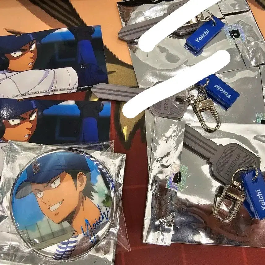 [BUNJANG] Diamond Ace Collaboration Cafe Goods Kuramochi Badge, Keychain, Sticker Set / 다이에이 콜라보 카페 굿즈 쿠라모치 판매