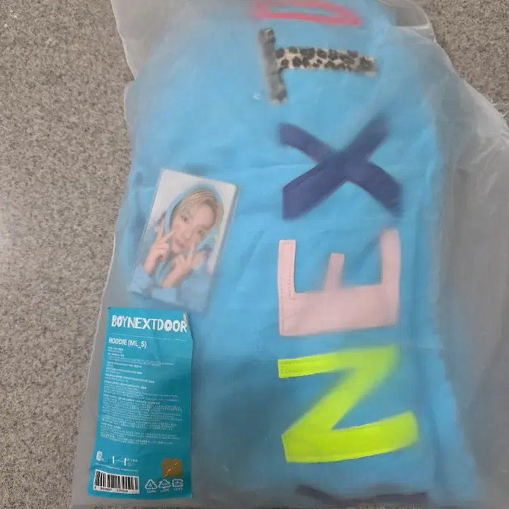 [BUNJANG] BOYNEXTDOOR Blue Hoodie (Photocard Included) / 보이넥스트도어 후드티 블루/S M L(포카비닐포장모두포함)