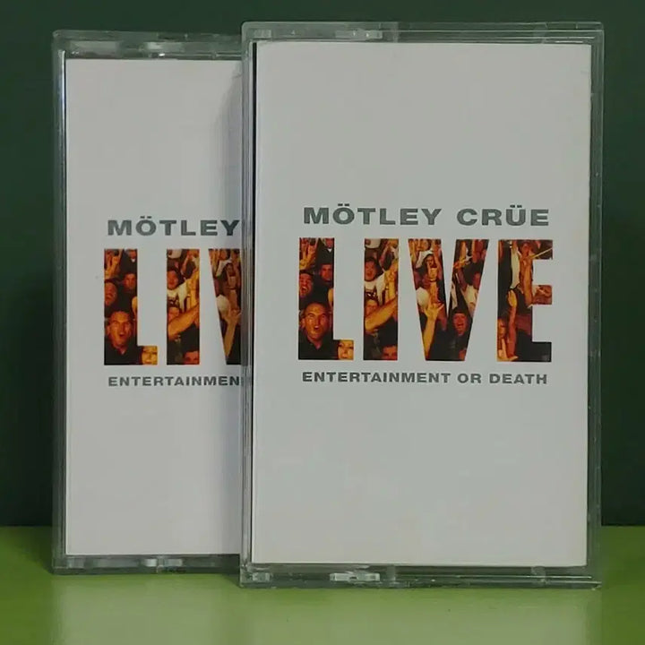 [BUNJANG] Motley Crue Live: Entertainment or Death 2Cassette Tape / 머틀리 크루 Motley Crue : <Live : Entertainment or Death  카세트테이프 2Cassette>