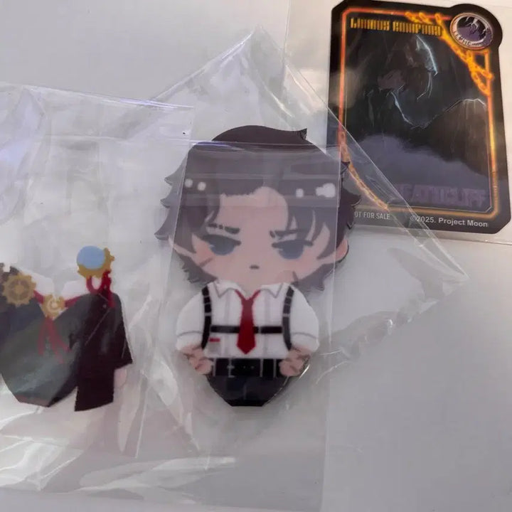 [BUNJANG] Limbus Company Heathcliff Bundle Set Badge + 2025 Special Version A / 림버스컴퍼니 히스클리프 일괄 판매합니다