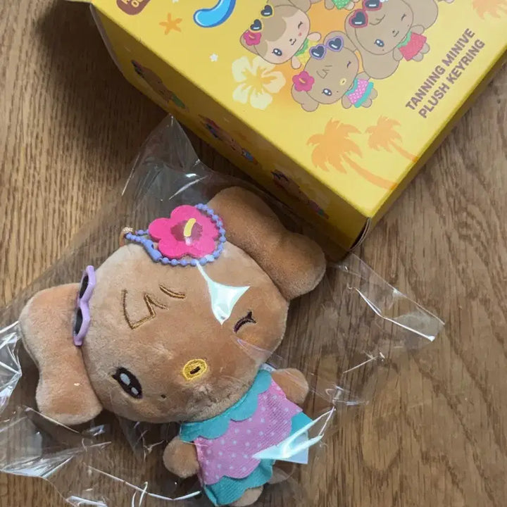 [BUNJANG] IVE MiniBr Tanning Doll Keychain Rei IVE Popup / 아이브 미니브 태닝 인형 키링 레이 아이브 팝업