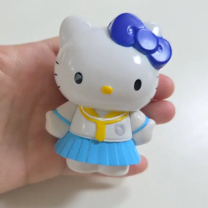 [BUNJANG] Sanrio Hello Kitty School Uniform Figure (2007) / 고전키티 교복키티 피규어