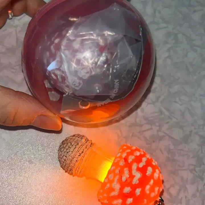 [BUNJANG] Mushroom Light Gachapon Keyring (Sealed) / 미개봉새상품 버섯라이트 키링 가챠