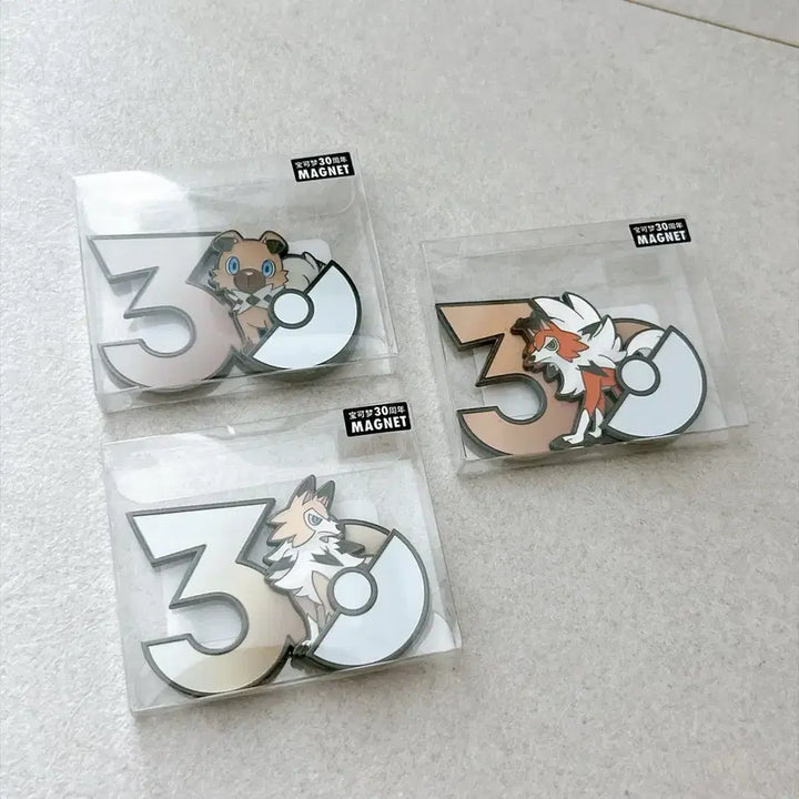 [BUNJANG] Pokemon 30th Anniversary Magnet Set (Midday Lycanroc, Midnight Lycanroc, Rockruff) / 포켓몬 중포센 30주년 마그넷 암멍이, 한낮의 루가루암, 황혼의 루가루암 3종 일괄