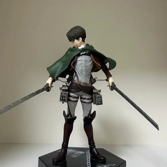[BUNJANG] Levi A Prize Figure with Box / 리바이 A상 피규어 박스 있음