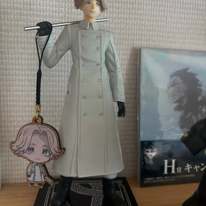 [BUNJANG] Tokyo Revengers Seishu Inui Figure &amp; Gacha Keyring / 도리벤 이누이 피규어, 가챠키링