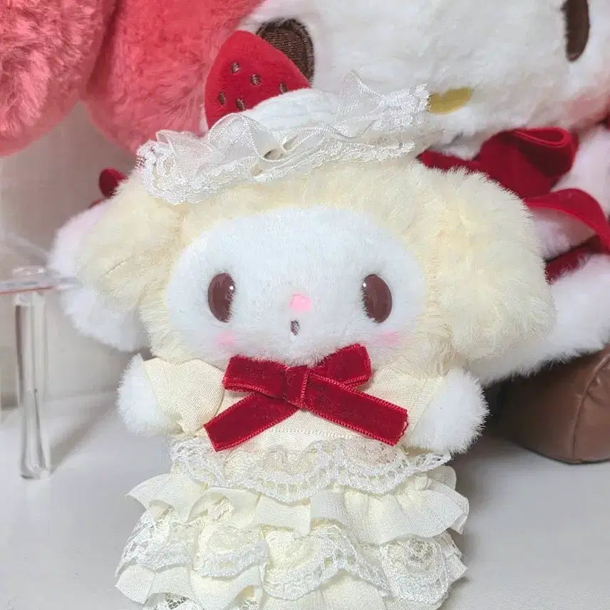 [BUNJANG] My Melody Strawberry Shortcake Mascot Doll / [급전] 마이멜로디 딸기 쇼트케이크 마스코트 인형