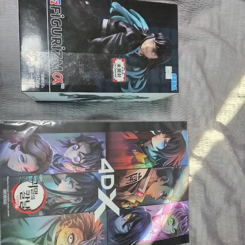 [BUNJANG] Figurism Muichiro Tokito Figure + 4DX Mugen Train Poster Bundle Set / 피규어리즘 무이치로 피규어+4dx무한성 포스터 일괄로 팝니다