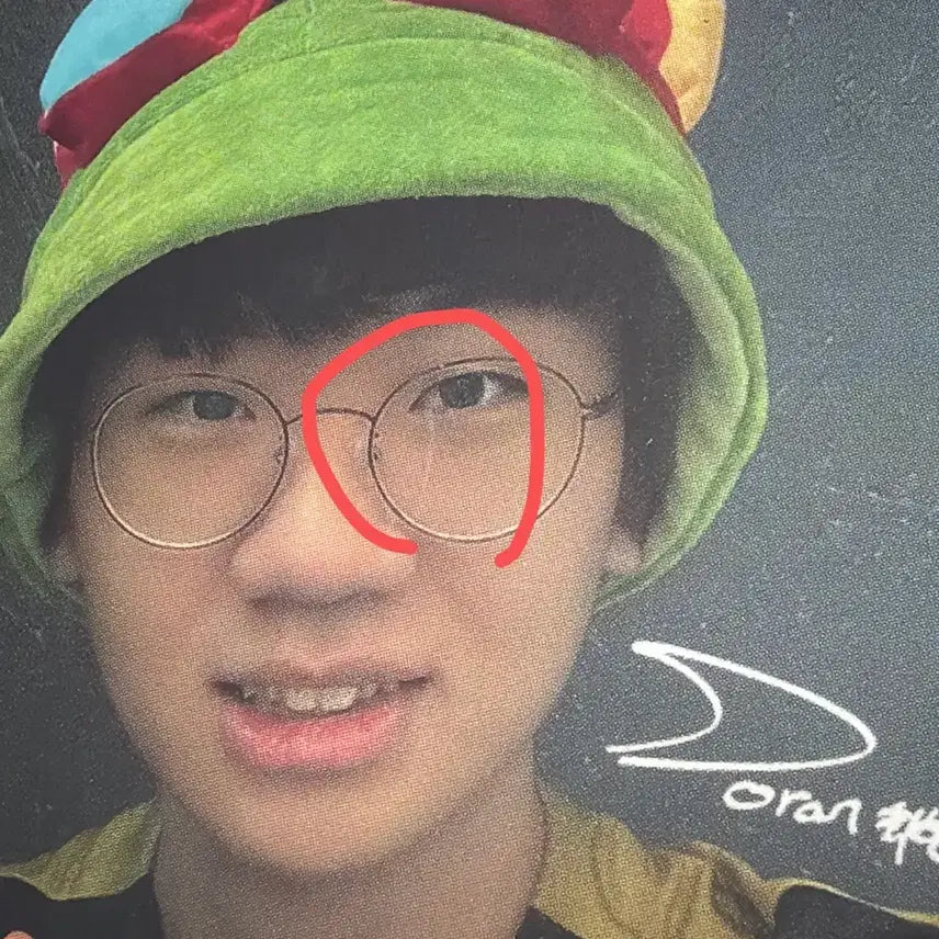 [BUNJANG] T1 Doran Teemo Hat Photocard / 젠지시절 티원 도란 티모모자 포카 포토카드