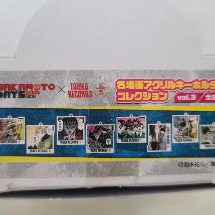 [BUNJANG] Sakamoto Days Nagumo Natsuki Acrylic Stand &amp; Hologram Keychain Set / 사카모토데이즈 사카데이 나구모 나츠키 디오라마, 홀로그램 키링 등