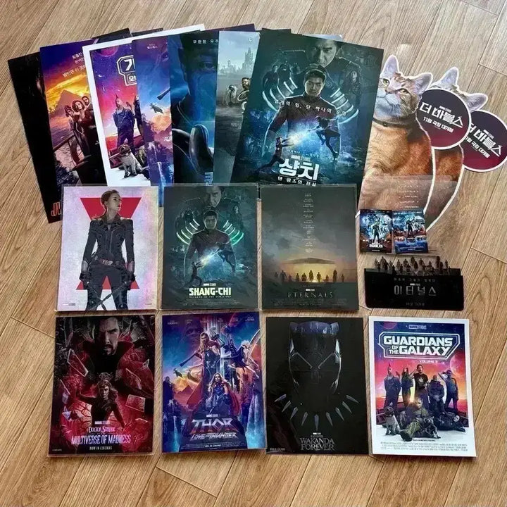 [BUNJANG] Marvel &amp; DC Comics Art Cards - Black Widow, Doctor Strange, Shang-Chi, Thor, Black Panther, Eternals, Ant-Man, Shazam, D&amp;D, Black Adam / 마블 영화 아트카드 블랙위도우 닥터스트레인지 샹치 토르 블랙팬서 이터널스 앤트맨 샤잠 던전앤드래곤 블랙아담아트카드