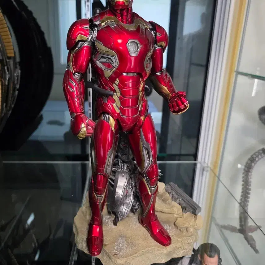 [BUNJANG] Hot Toys Iron Man Mark 45 Figure / 핫토이 마크 45 판매합니다
