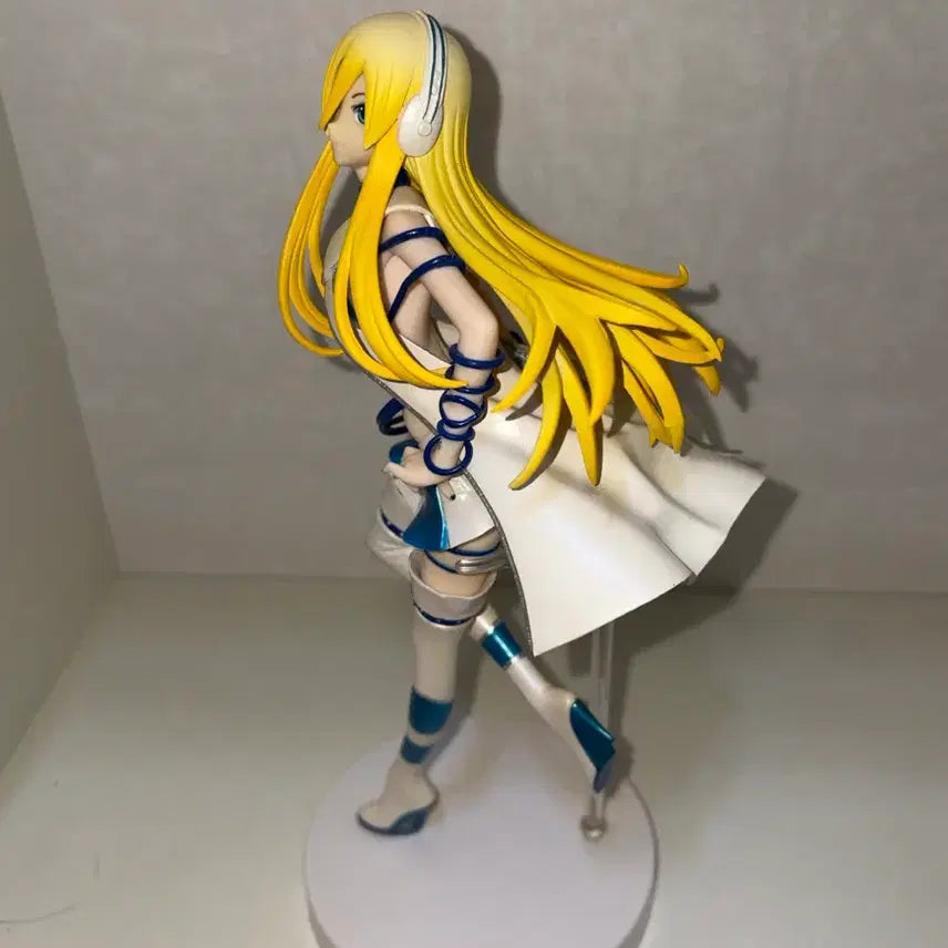 [BUNJANG] Vocaloid Lily Fine Figure ~Ice Lily~ (Unsealed) / 보컬로이드 릴리 파인 피규어 ~Ice Lily~