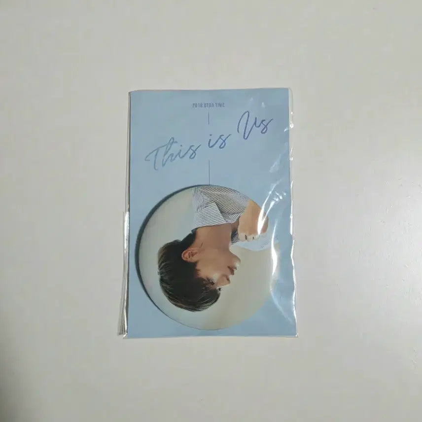 [BUNJANG] BTOB Yook Sung Jae Concert MD Hand Mirror / 비투비 육성재 콘서트 MD 손거울