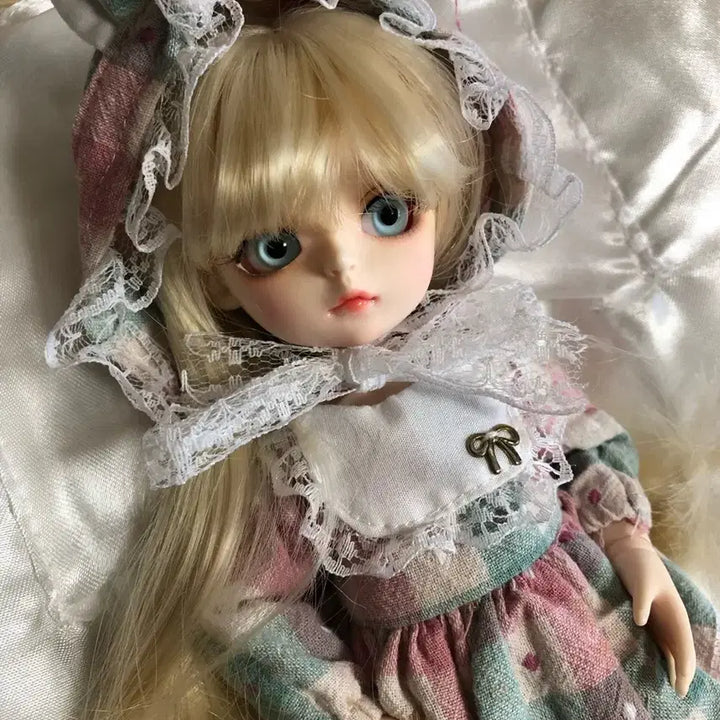 [BUNJANG] Ball-jointed Doll (BJD) / 구체관절인형 BJD Ball-jointed doll