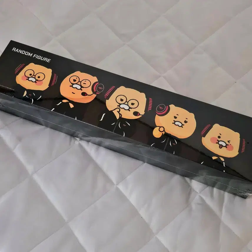 [BUNJANG] T1 x Kakao Friends Chunsik Collaboration 5-Figure Set with Photocard (Sealed) / T1 춘식이 피규어 미개봉 5인세트 포카포함