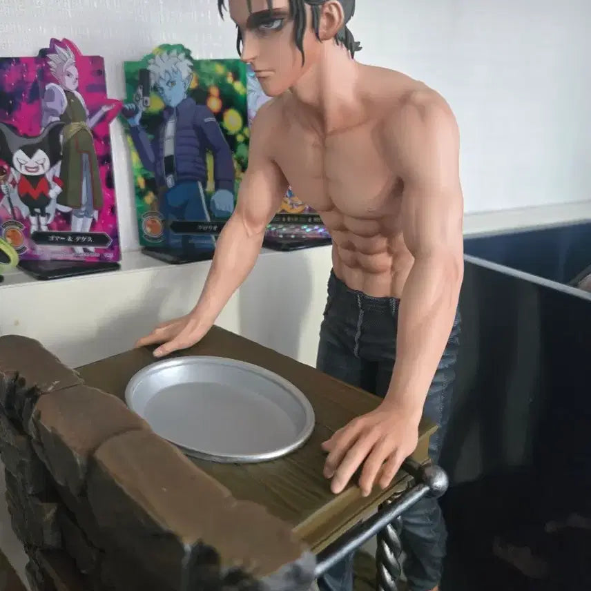 [BUNJANG] Attack on Titan Eren Resin Statue / [택포] 진격의거인 에렌 레진