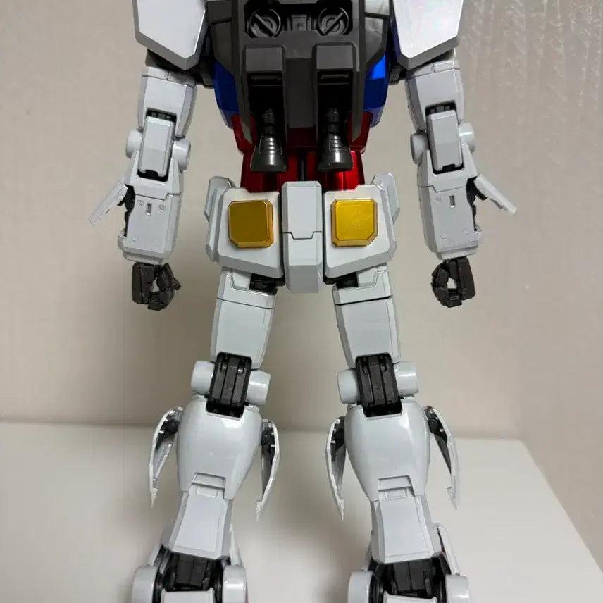 [BUNJANG] Bandai PG 1/60 RX-78-2 Gundam Titanium Finish Model Kit / pg 퍼스트건담 티타늄 피니쉬