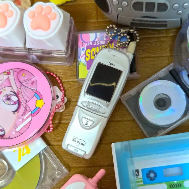 [BUNJANG] Docomo Feature Phone Gacha Toy (Original Version) / 도코모 핸드폰 가챠 피쳐폰