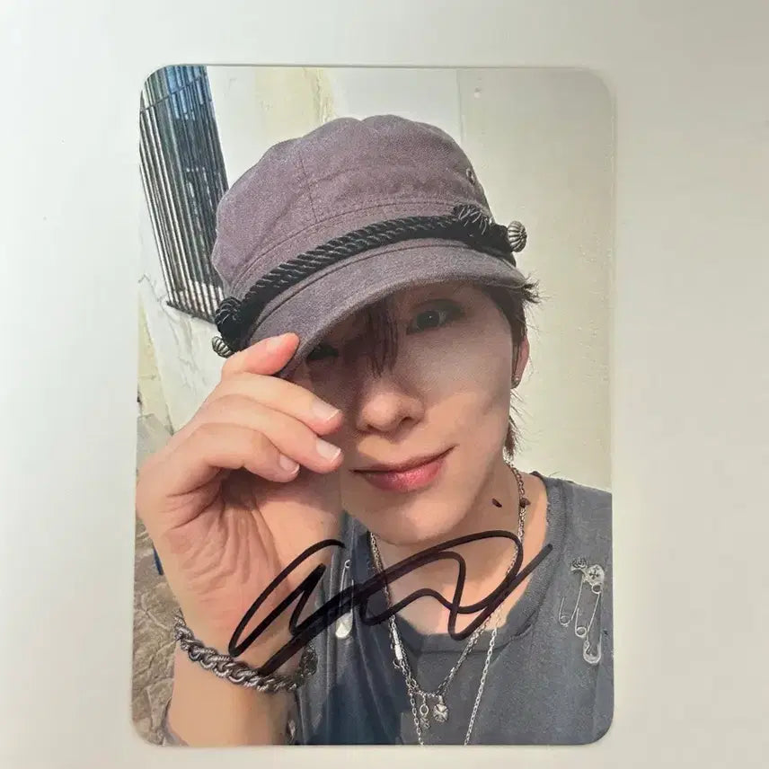 [BUNJANG] Monsta X Kihyun Withmuu Signed Photocard / 몬스타엑스 기현 위드뮤 당첨자 싸인포카