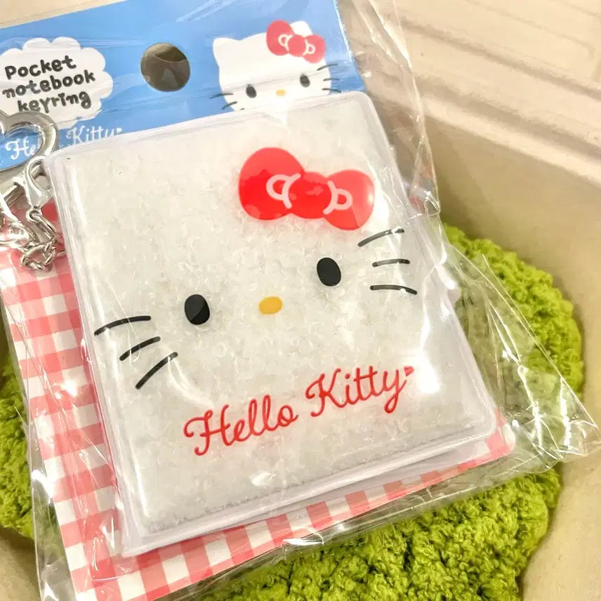 [BUNJANG] Sanrio Hello Kitty Fuzzy Notebook Keychain / 산리오 헬로키티 뽀글이 수첩 키링