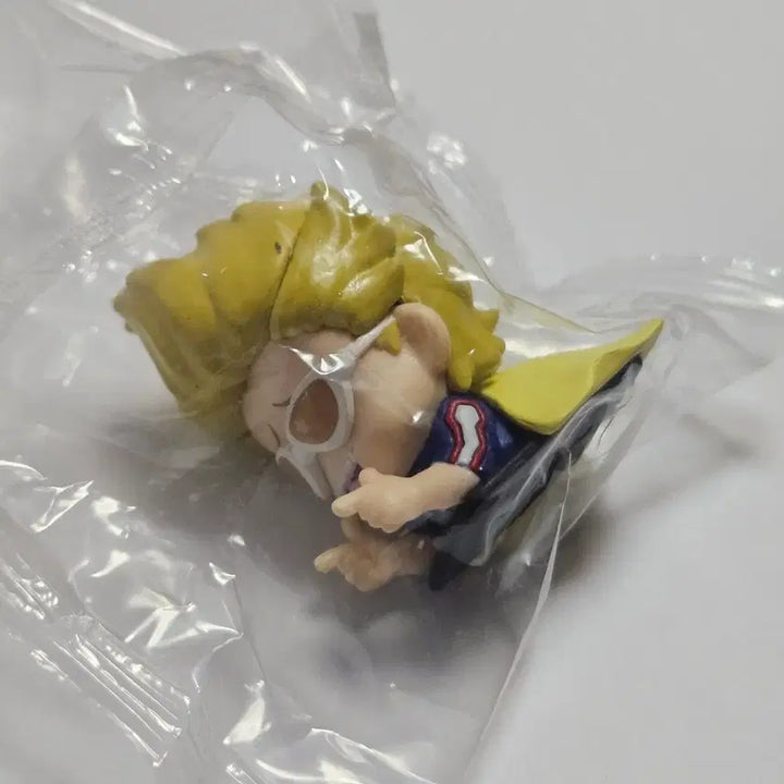 [BUNJANG] My Hero Academia Vigilantes Mic Onemutan Gacha / 나히아 히로아카 비질랜티 마이크 오네무탄 가챠 판매