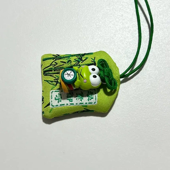 [BUNJANG] Handmade Keroppi Omamori Charm for Academic Achievement / 수제 케로피 오마모리 의미: 학업