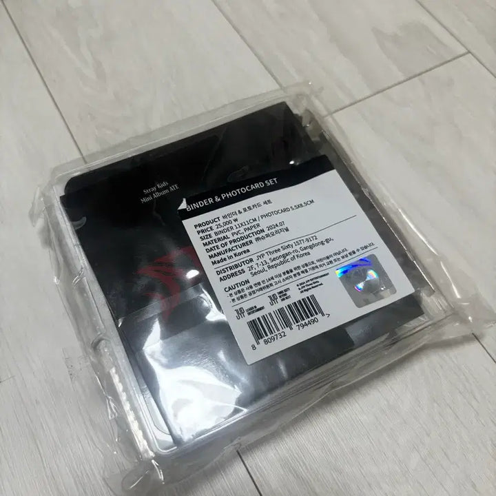 [BUNJANG] Stray Kids SKZ-X THE MEMORY OF SERIES VOL. 1 Binder + Photocard Set (Sealed) / 스키즈 에이트 바인더 + 포토카드 세트 미개봉