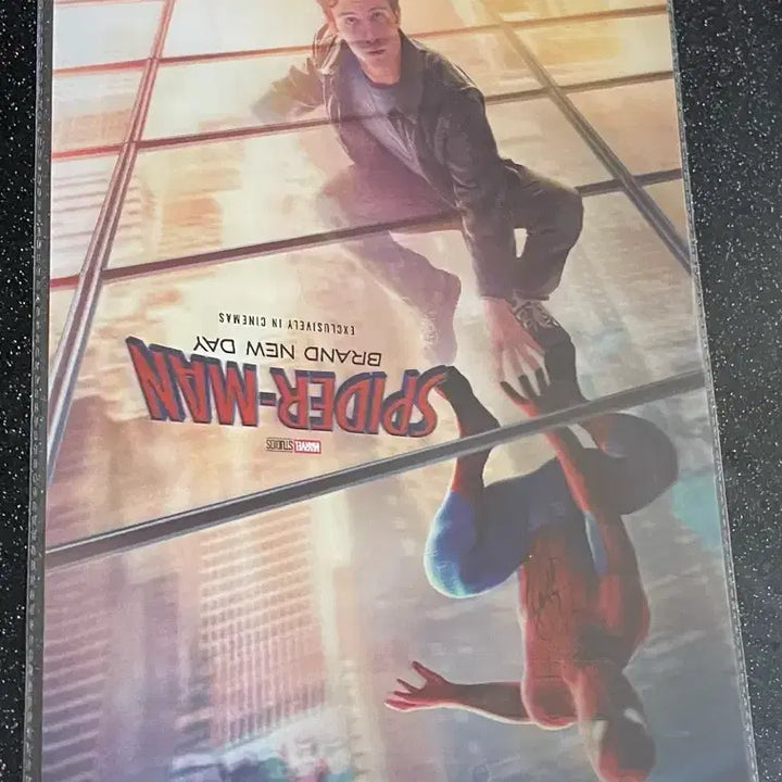 [BUNJANG] Spider-Man Special Ticket (2 Types) + Pin Badge + Lenticular Poster Bundle Set / 3종 일괄) 스파이더맨 스페셜티켓(2종)+핀뱃지+렌티큘러 포스터