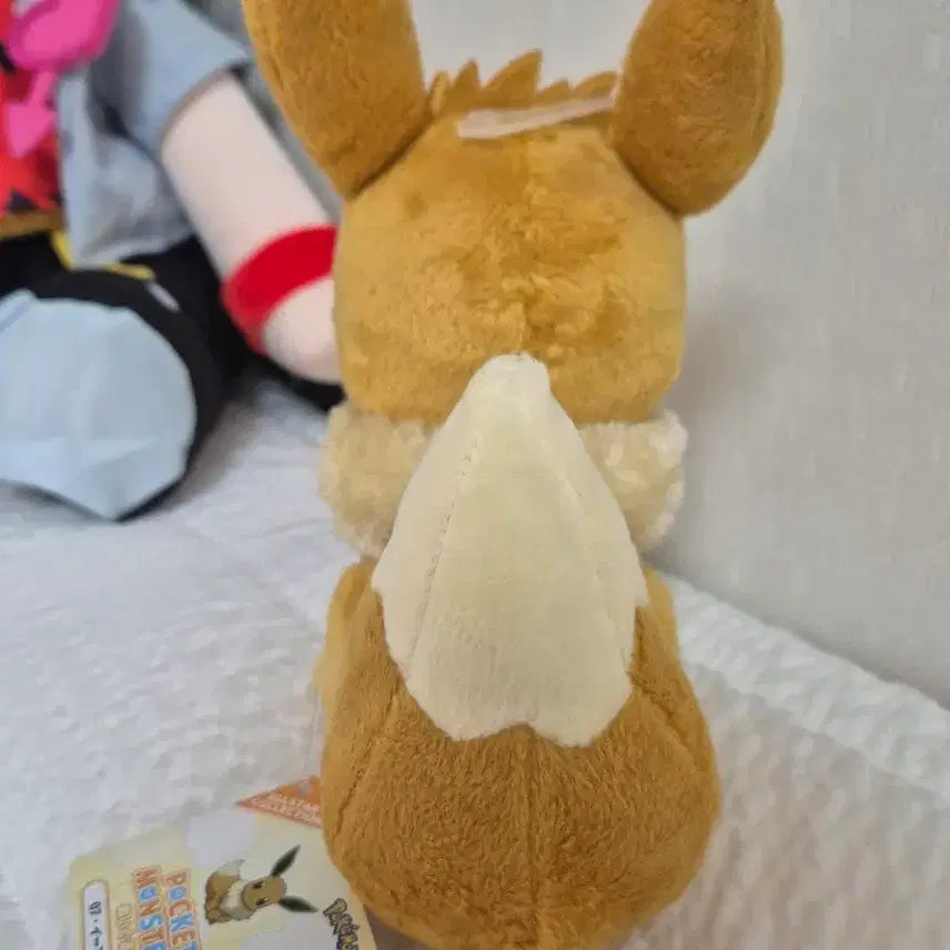 [BUNJANG] Pokemon Center Eevee Sitting Plush - New / 일본 포켓몬 센터 일포센 이브이 앉은 인형 새상품