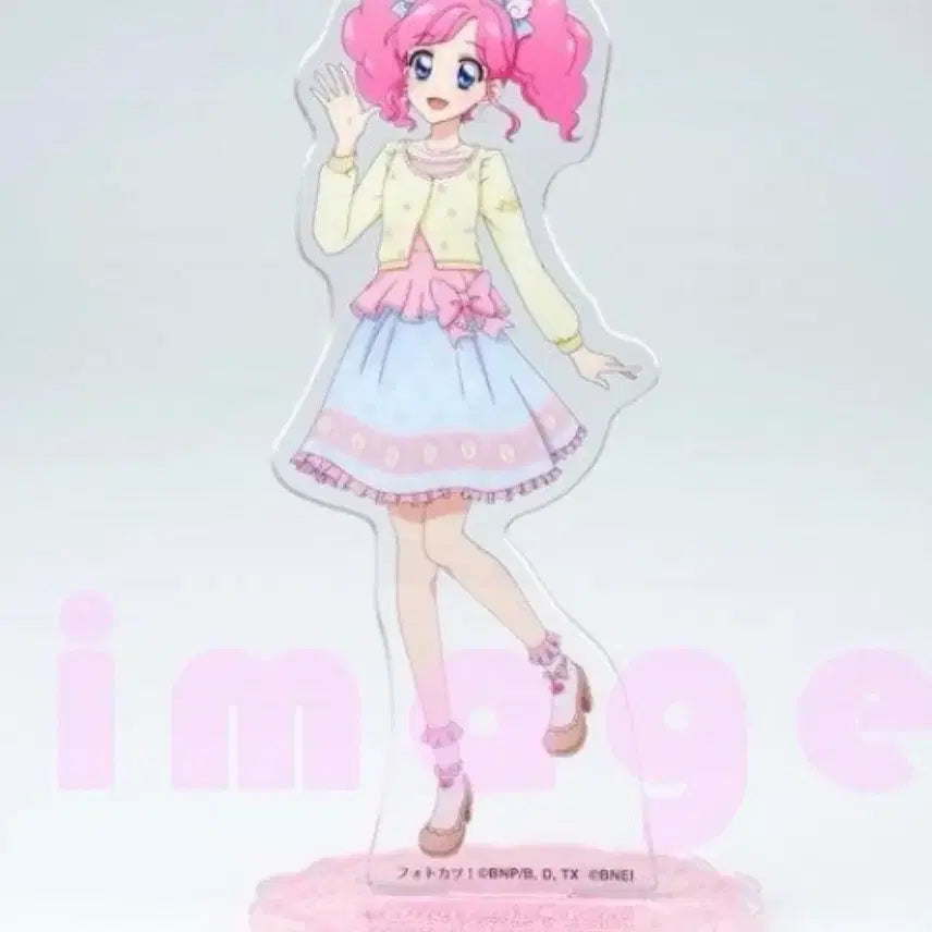 [BUNJANG] Aikatsu! Yuzuki Yukari Madoka Momoi Fashion Week ver. Acrylic Stand / [구매] 아이엠스타 아이카츠 아크릴 스탠드 유리 유리카 마도카 모모 패션 위크ver 구매합니다!