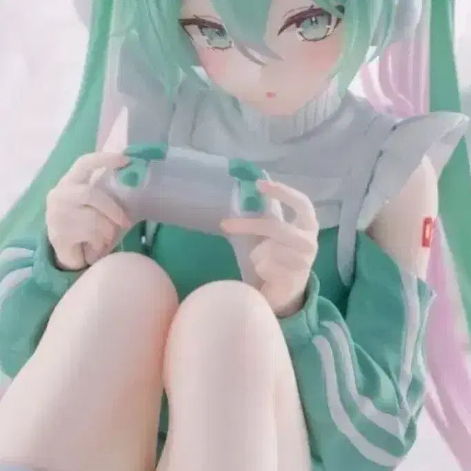 [BUNJANG] Holiday Hatsune Miku Figure / 홀리데이 하츠네 미쿠 피규어