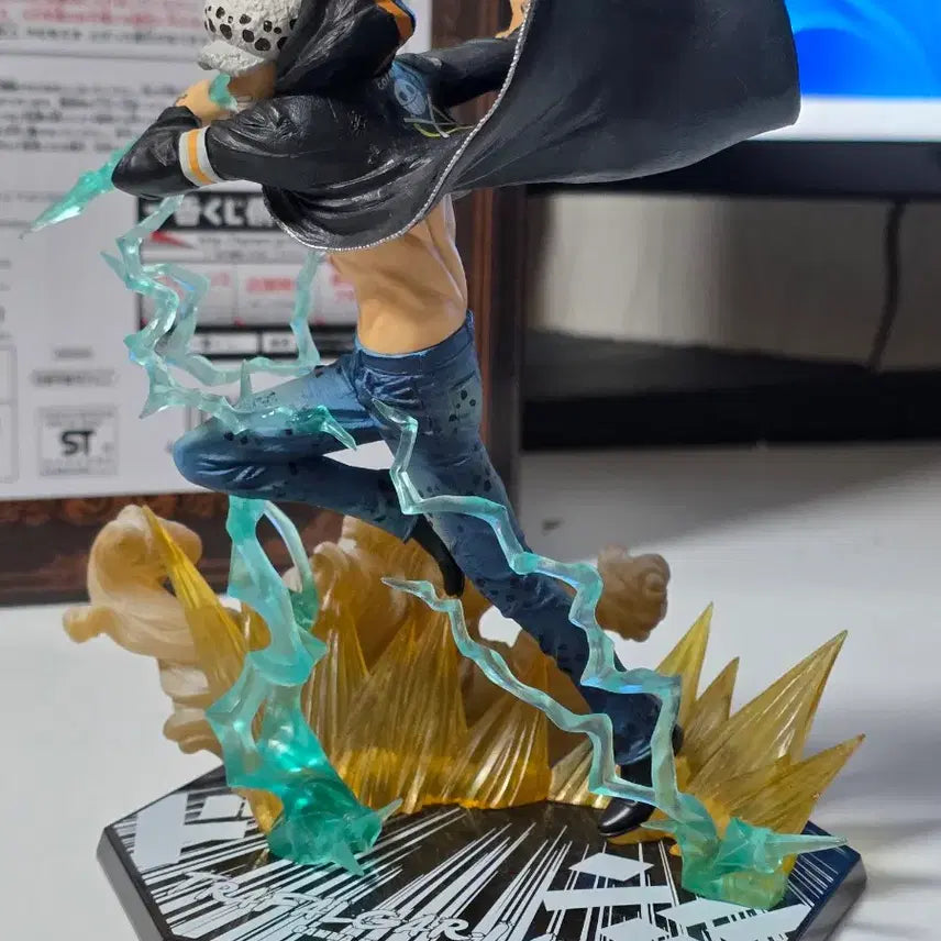 [BUNJANG] One Piece Trafalgar Law Figure / 원피스 아츠제로 로우 피규어