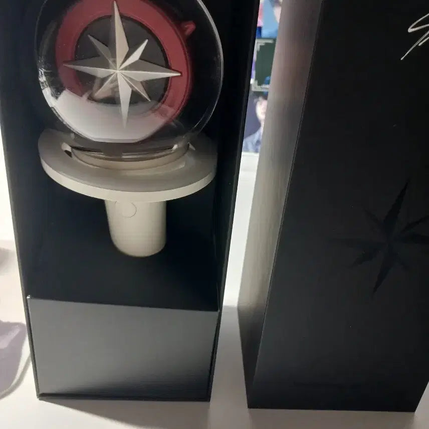[BUNJANG] Stray Kids Official Lightstick / 급처) 스키즈 나침봉 판매합니다