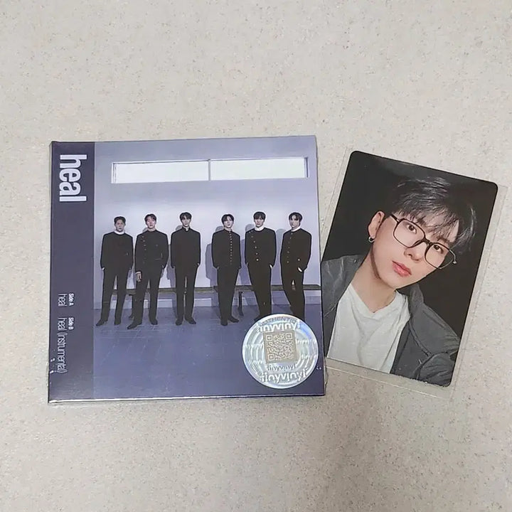 [BUNJANG] MONSTA X UNIVERSE Unfold Mini Vinyl LP (Sealed) + Kihyun Nerd Photocard / 몬스타엑스 언폴드 미니 lp 바이닐 미개봉+너드포카 기현