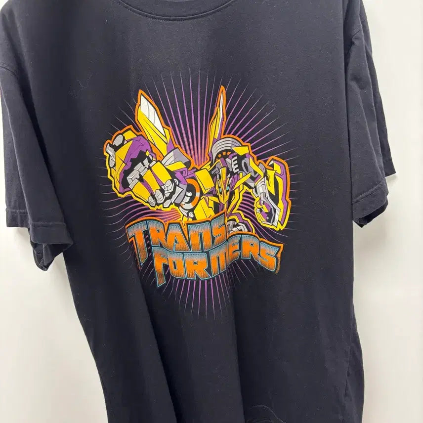 [BUNJANG] Universal Studios Singapore Transformers Bumblebee Short Sleeve T-Shirt Black / 싱가포르 유니버셜스튜디오 정품 트랜스포머 범블비 반팔 티셔츠 블랙