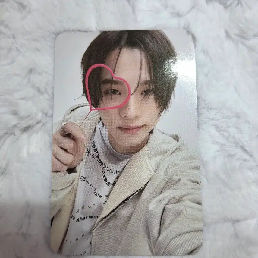 [BUNJANG] TWS Shinyu KREAM Photocard / 투어스 신유 포카 크림 KREAM