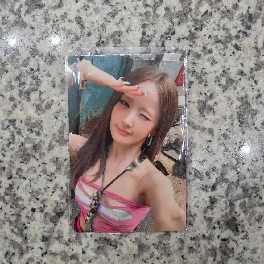 [BUNJANG] KISS OF LIFE BEL Lucky Draw Photocard / 키스오브라이프 벨 공방포카