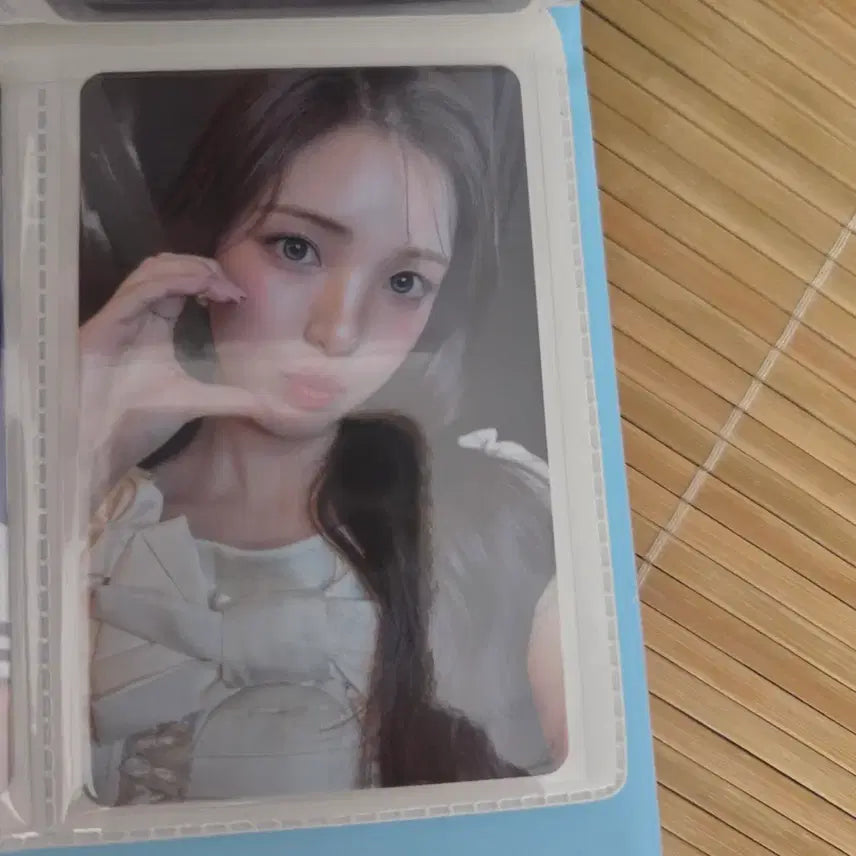 [BUNJANG] YooA (OH MY GIRL) Bangkoks Photocard / 하투하 유하 방콕 포카