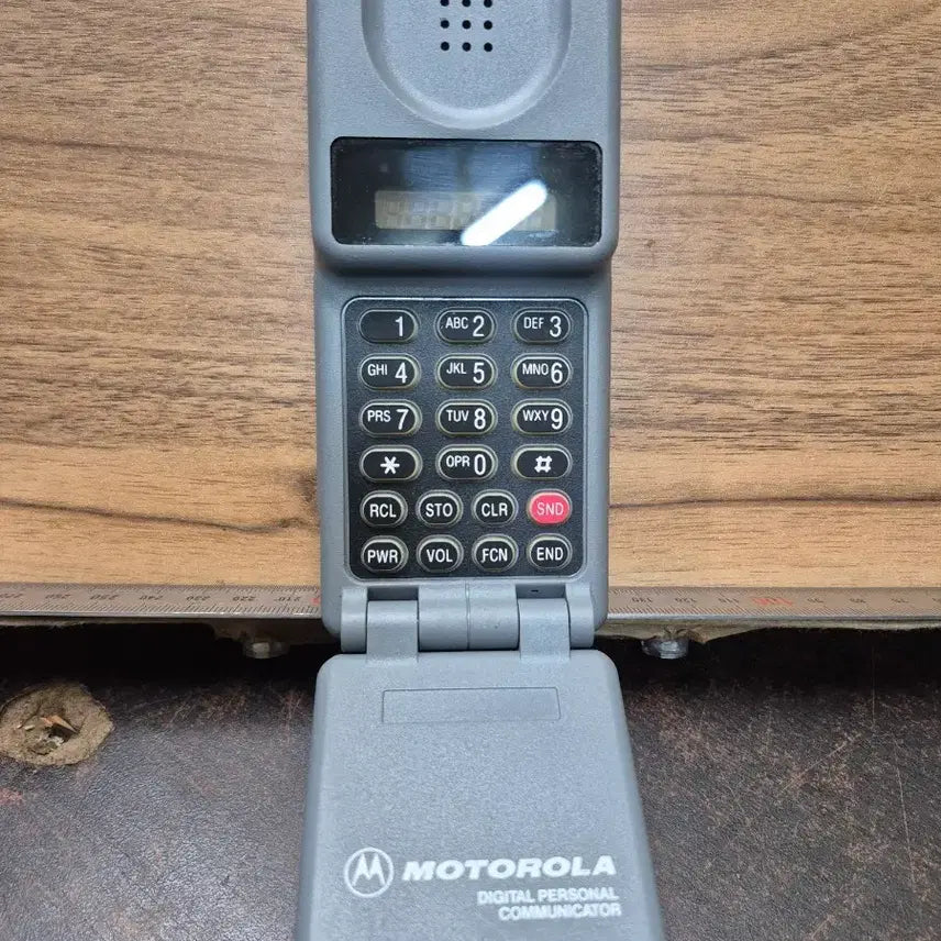 [BUNJANG] 1980s-1990s Motorola Digital Mobile Phone / 1980-90년대 모토로라 디지털 핸드폰