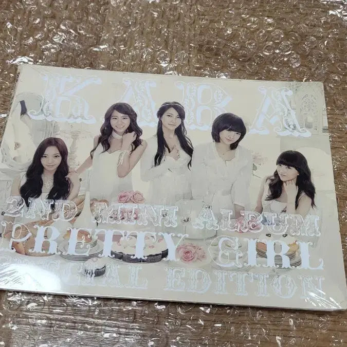 [BUNJANG] Kara Mini 2nd Album "Pretty Girl" (Standard + Repackage) Sealed / 카라 미니 2집 프리티걸 일반+리패키지 미개봉 판매