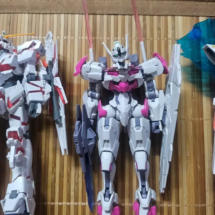 [BUNJANG] Gundam Plastic Models Set (5 types) / 건담 프라모델 5종 일괄 판매