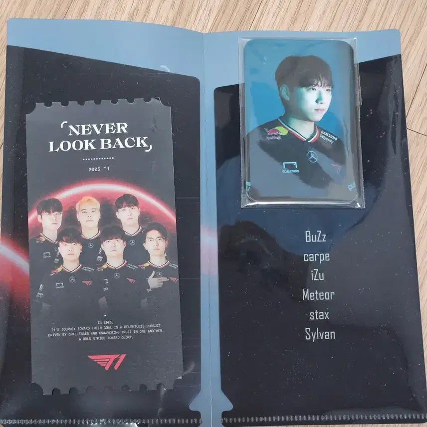 [BUNJANG] T1 Valorant Merchandise Set / T1 발로란트 굿즈