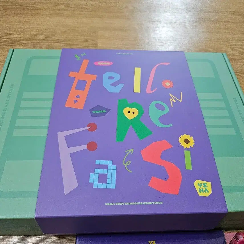 [BUNJANG] Yena Choi Album Photocard 2024 Greeting / 최예나 앨범 + 포토카드 + 2024그리팅 판매