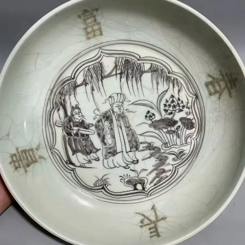 [BUNJANG] Antique Porcelain Plate with Figures / 유리홍인물문반 중국도자기 골동품