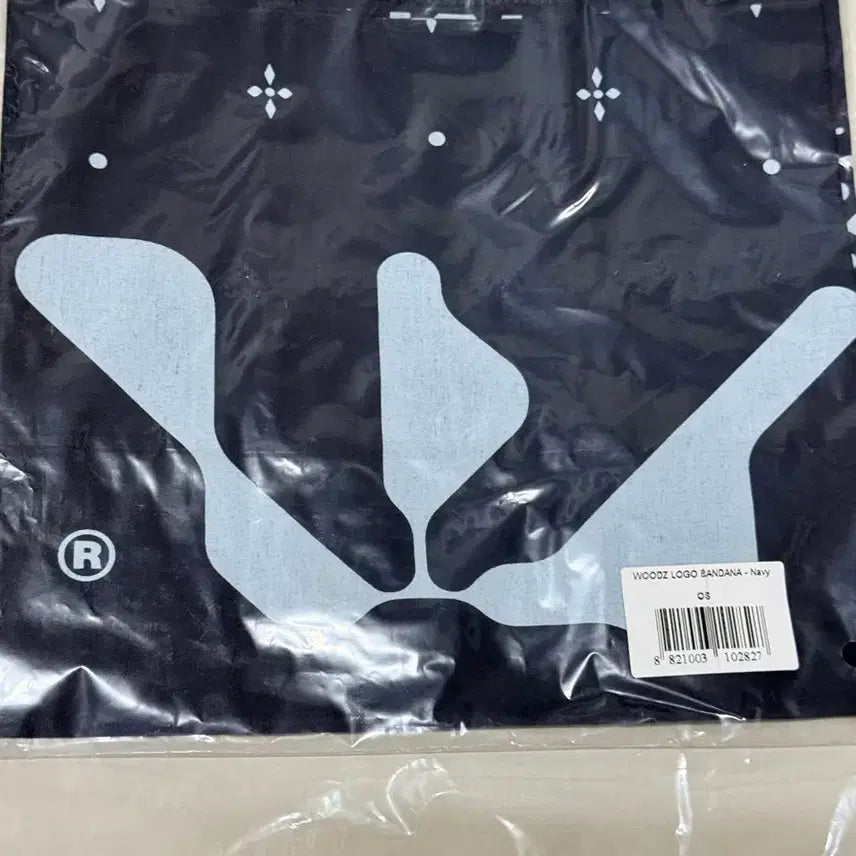 [BUNJANG] WOODZ Cho Seung Youn OOTART Bandana Navy / woodz 우즈 조승연 오오타트 ootart 반다나 네이비