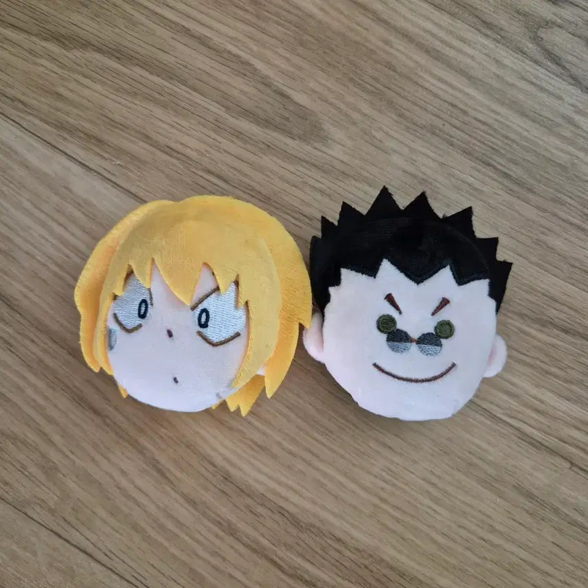 [BUNJANG] Hunter x Hunter Kurapika &amp; Leorio Shanghai Plush Badge Bundle Set / 헌터헌터 크라피카 레오리오 상하이 누이 뱃지 일괄